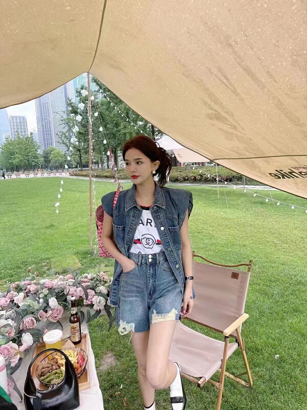 [keen k] shoulder padded smart Vest + holes versatile Denim Shorts Set (with belt) tz73\wtt