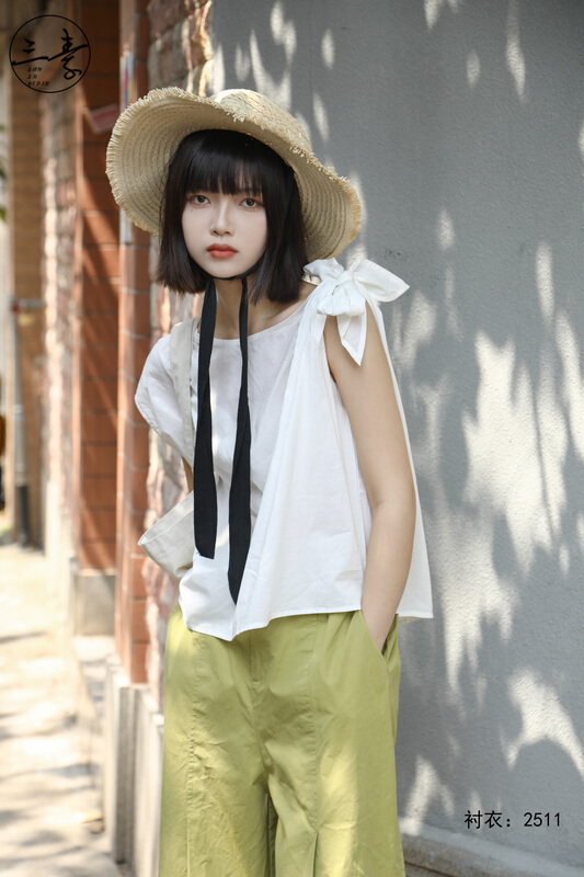 [original three plain clothes] literary and artistic versatile shirt 2511