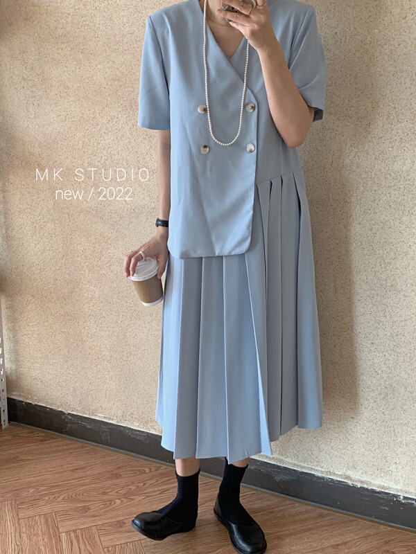 In early summer! [Chen] Korean version simple fake two piece suit dress 3186\hjy