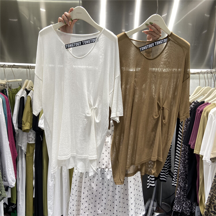 [akxk] casual design letter hollowed out short sleeve T-shirt 7236\l