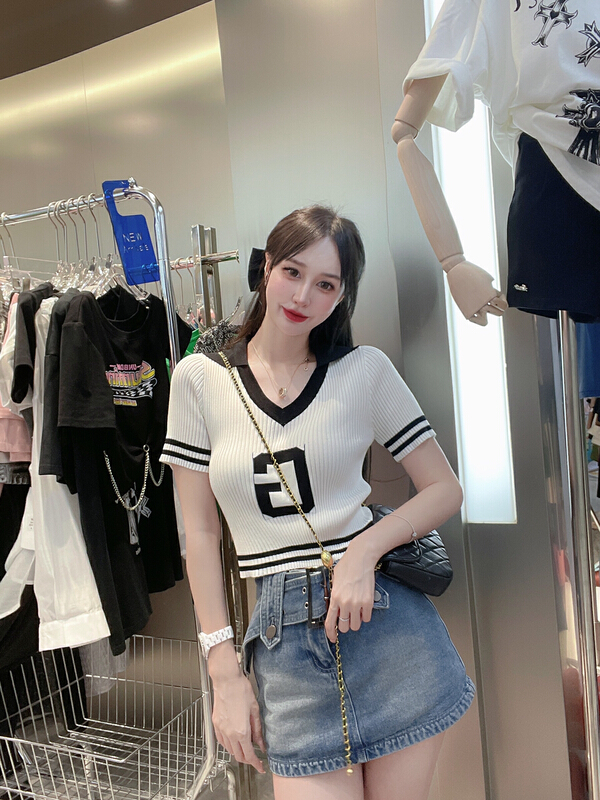 [m&m] letter Korean design sense retro shirt 16452\pcz