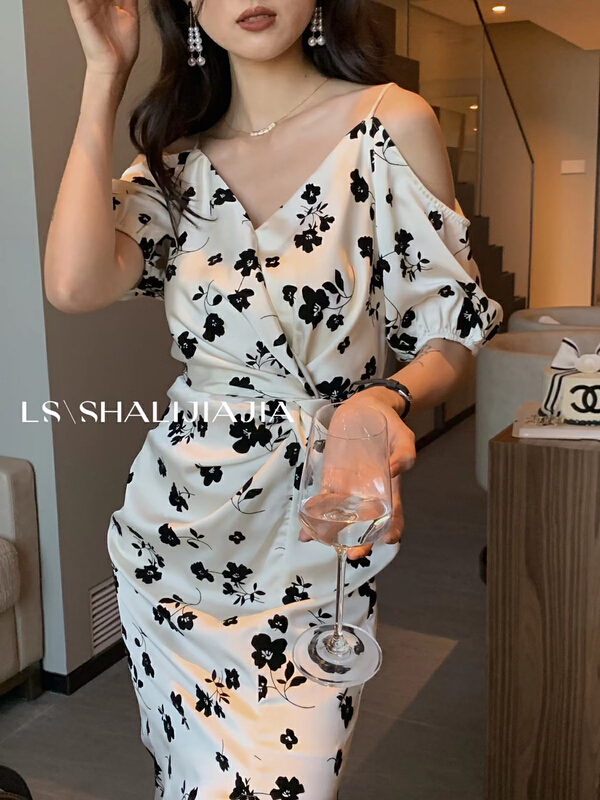 [LS] elegant fragmentary suspender off shoulder dress 8371\jhy