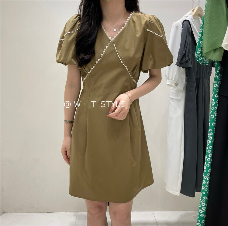 [wt] V-neck color contrast bubble sleeve dress b353\hbx