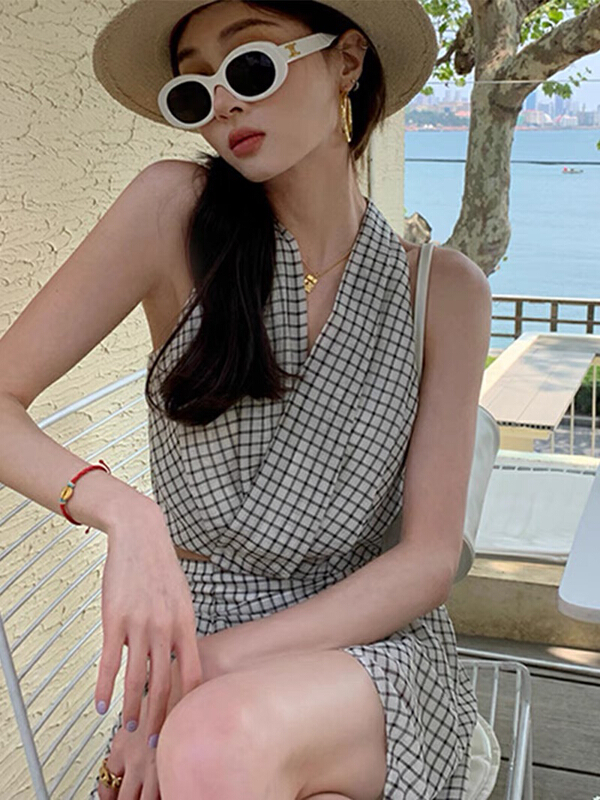 [jun.t] overlapped sleeveless V-neck short Vest + wrap check slim skirt set 6199\pcz