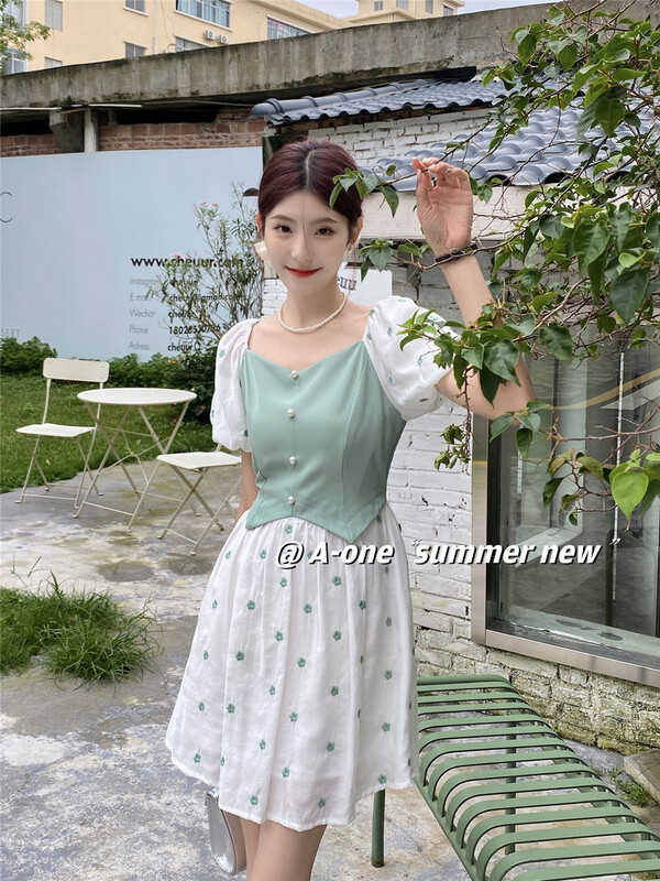 [A-One] Han Shu embroidery stitched dress 22169\hjy