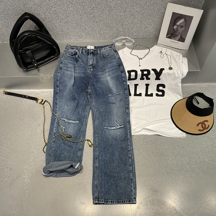[bobo1972] Korean version of versatile ripped jeans cl216618\xyj