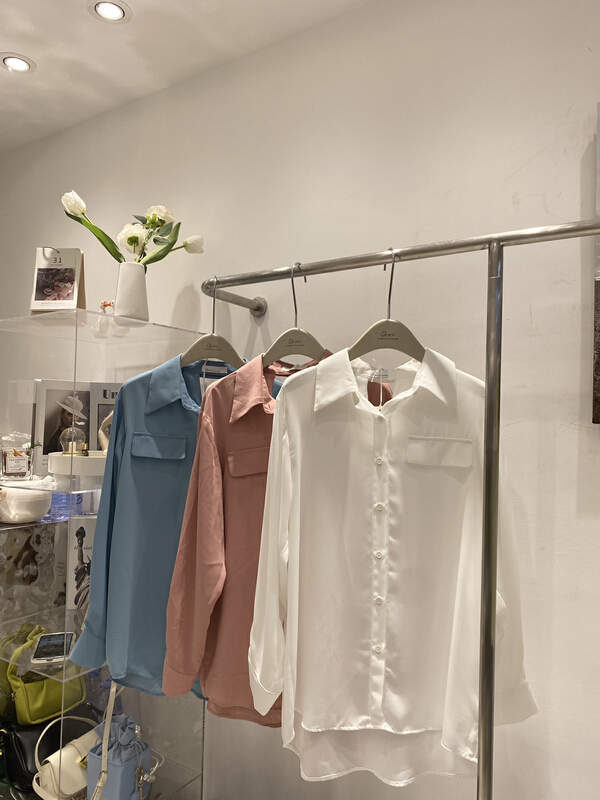 [Qixi] comfortable Korean chiffon shirt with hollow back 8932\xyy