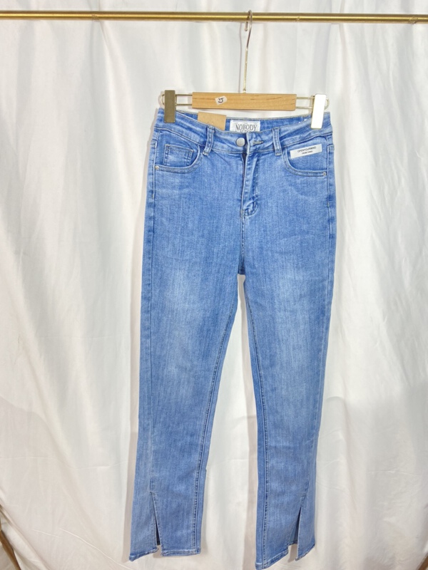 [Yi show store] retro jeans with label design 1399\cl