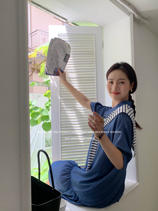 Live broadcast! [teem ing] Korean casual loose polo collar denim dress (with striped CAPE) 22t298\hjy
