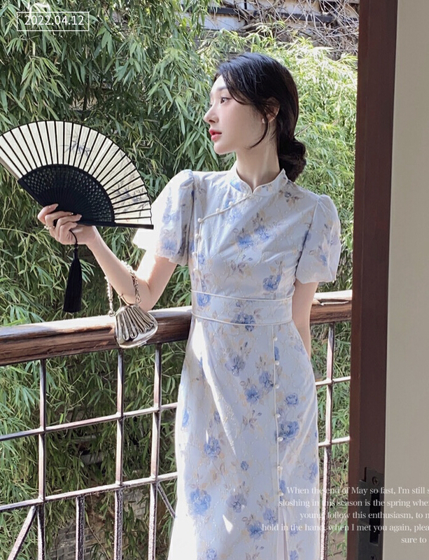 [Kiki studio] standing collar Celebrity Slim fashion dress 5992\hjy