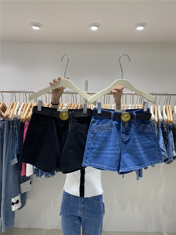 In early summer! [o not 1] comfortable and versatile simple denim shorts (with belt) w380\lsw