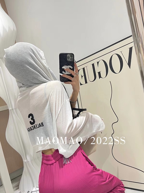 [Maomao] leisure simple letter hooded sports sunscreen shirt 777\wtt