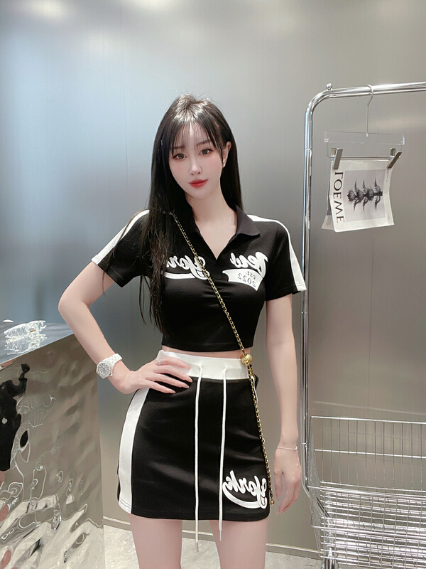 [m&m] Korean design shirt + slim and versatile skirt suit 16494\pcz
