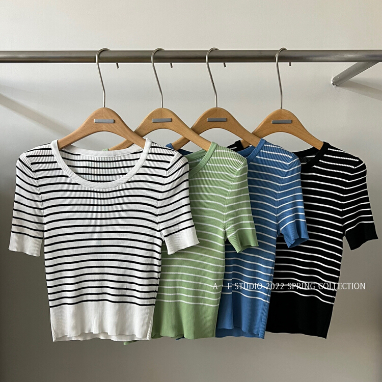 Original price 50.76! New year in early spring! [AF] Korean round neck stripe ice silk sweater 99028\xyy