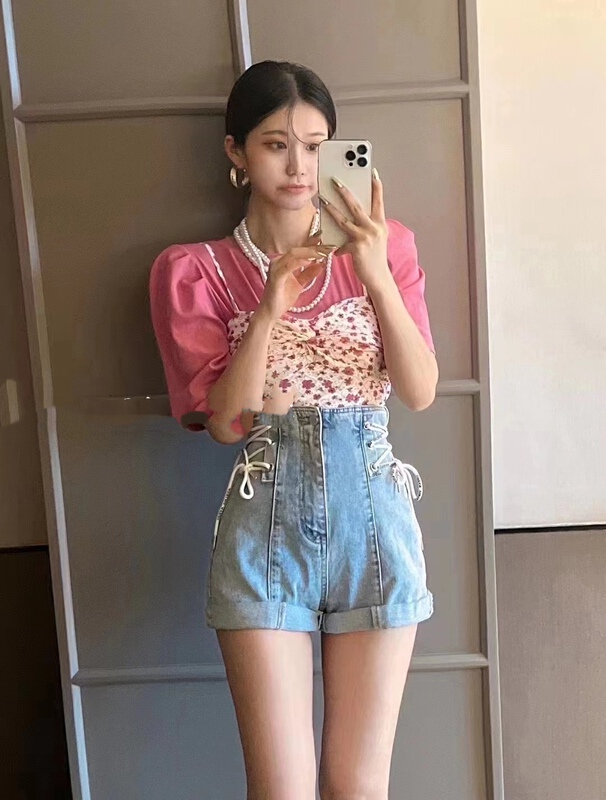 [Han C family] round neck short sleeve T-shirt + floral vest two piece suit 8159\pcz