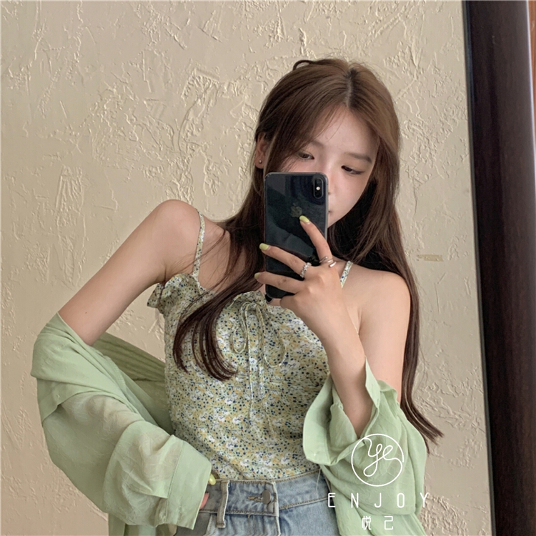 [enjoy · Yueji] simple and versatile floral Vest + casual simple solid color button up shirt set 8918\pcz