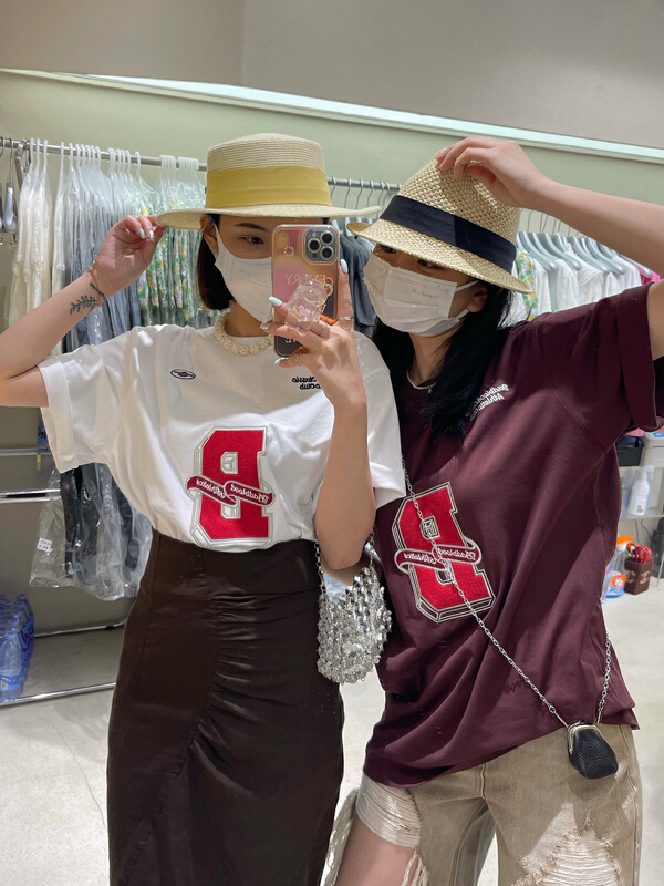 【 attitude 】 round neck big brand simple letter embroidered short sleeve T-shirt aq4503
