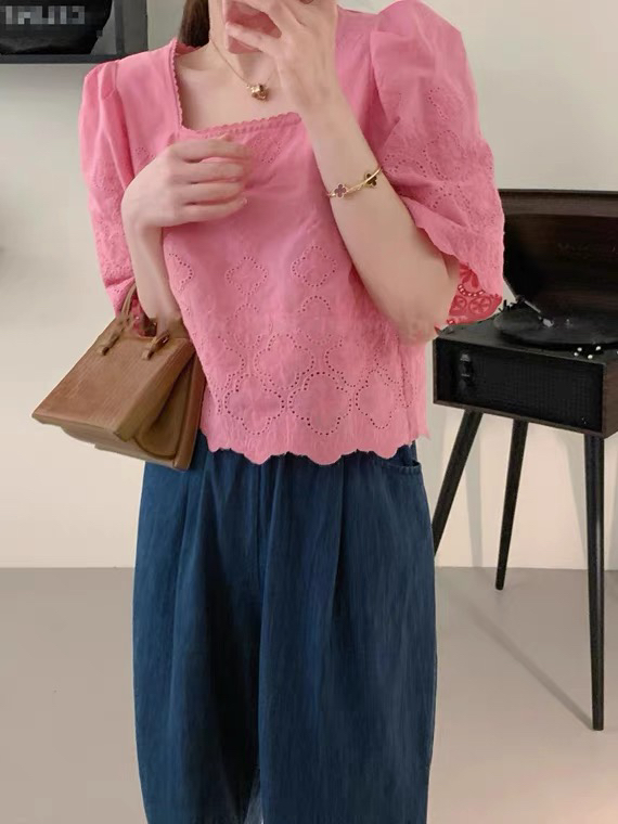 [Moco Moco - small a family] Korean embroidery slim and versatile shirt 828\pcz
