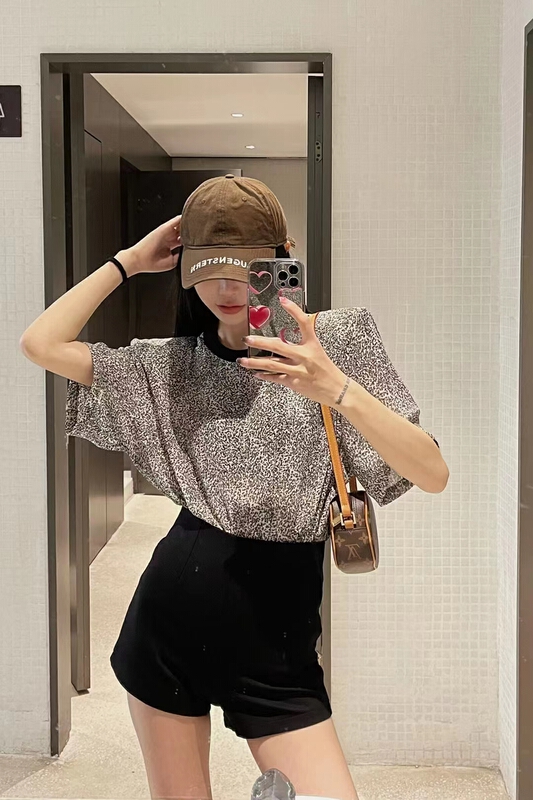 [c.h.z] simple and versatile skin friendly Chiffon shoulder pad short sleeve T-shirt (T-shirt only) 91005\wtt