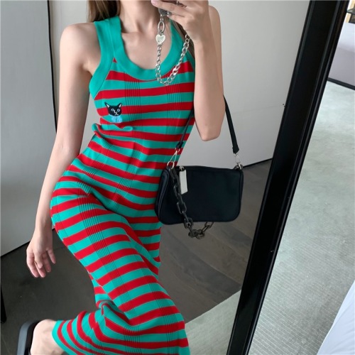 2022 spring new women's net red stripe knitted suspender dress design sense of minority sleeveless vest skirt trend
