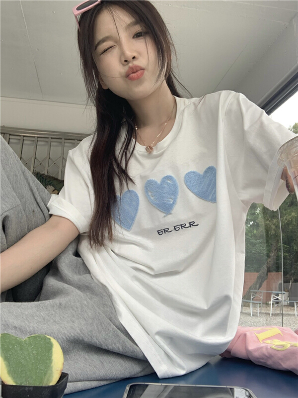 [timely rain] Han Feng ins solid blue embroidery love loose Casual Short Sleeve T-shirt 62229\wpl