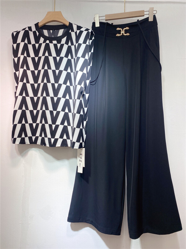 [Torreya grandis] casual simple round neck color matching Vest + versatile basic comfortable loose fitting casual pants set 9620\jj