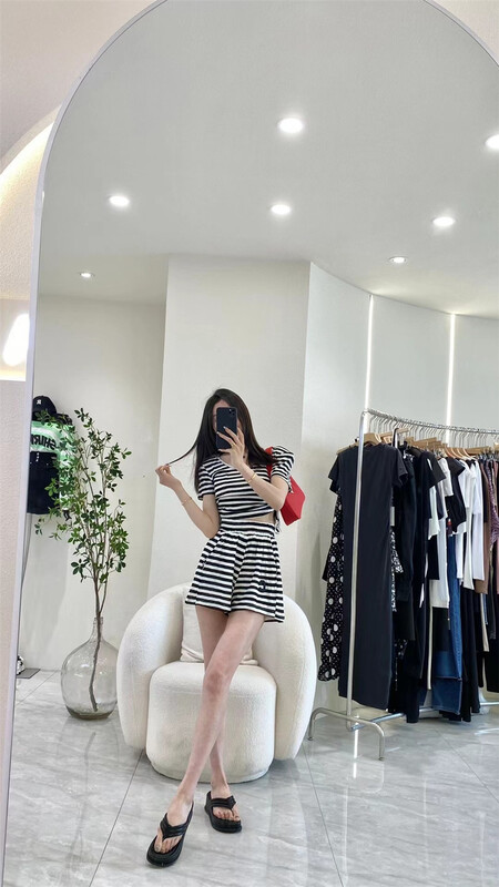 [F.D] Stripe Drawstring short sleeve T-shirt + casual Shorts Set 2220\wpl