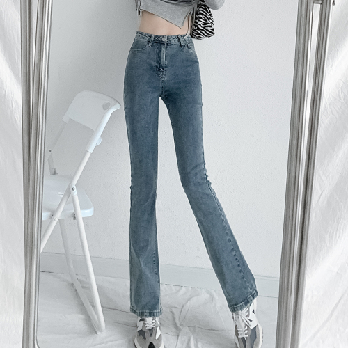 Actual shooting of the new autumn high-grade light luxury horn elastic jeans show thin wide leg jeans and nine point trousers