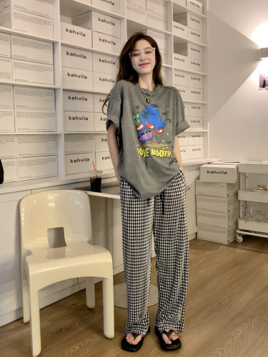 Real price ~ summer cartoon funny short sleeve T-shirt + pleated Plaid lazy pants