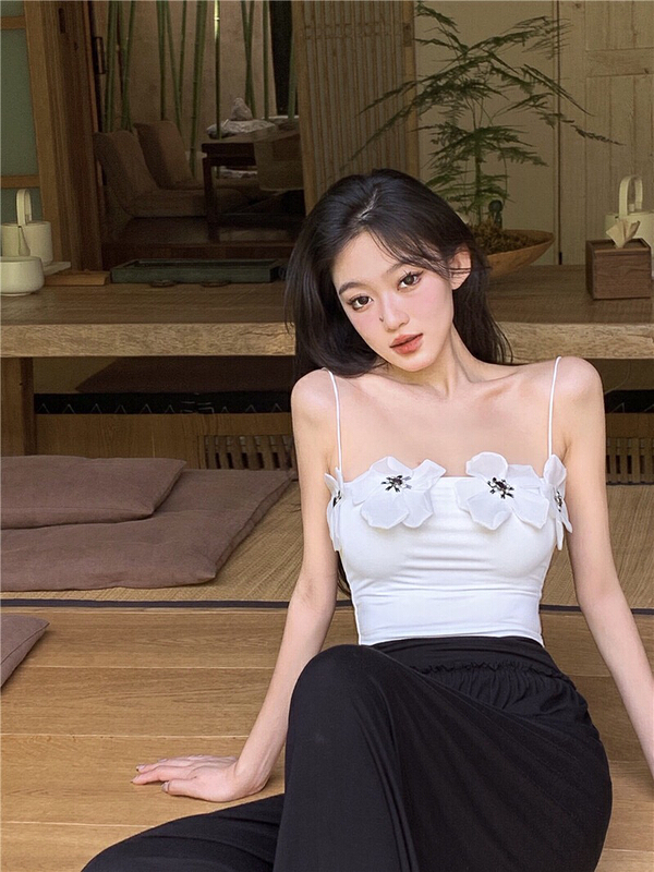 [Doudou family] three dimensional flower decoration short vest / suspender 88462\jj