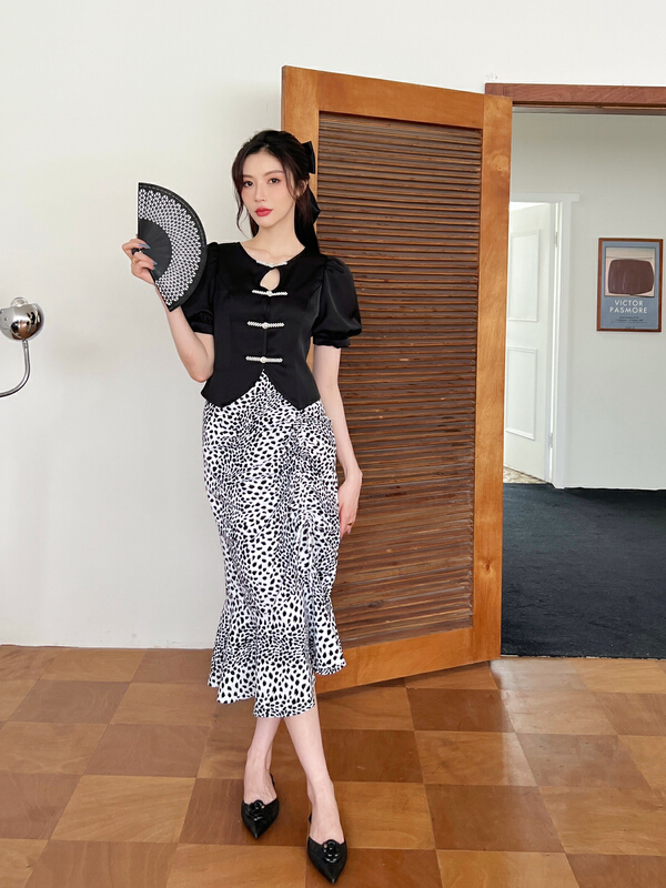 [Hanna Hanna] temperament retro leopard split skirt m5269\jhy