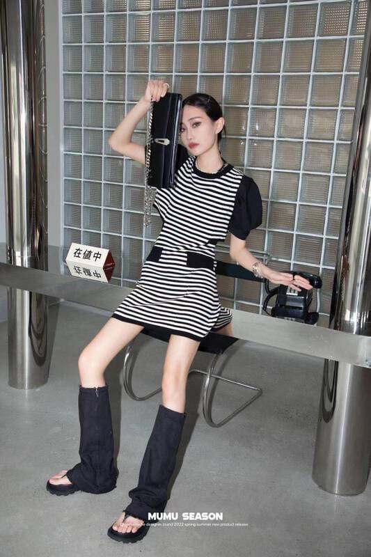 [Mumu session] striped bubble sleeve loose dress 2385\zxl