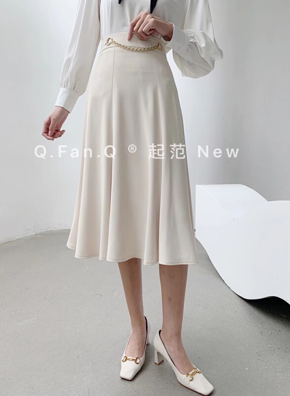 [style] simple and comfortable temperament high sense skirt (with chain) 8336\jj