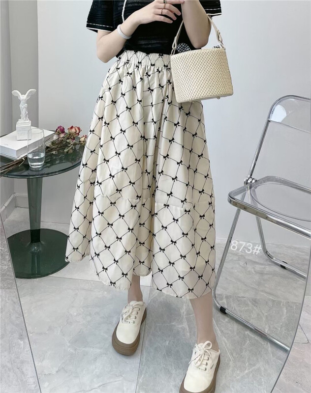 [thousands of popular products] Han Shu printed medium length skirt 873\hjy