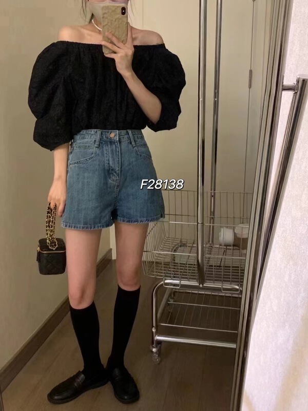 [Han Xier] Korean version high waist and thin versatile denim shorts (with belt) 23220\hbx