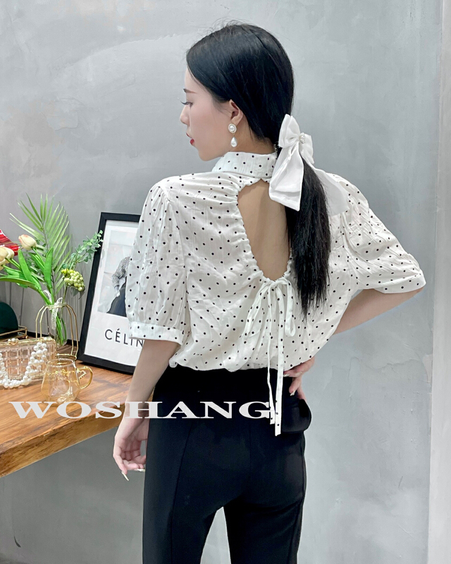 [woshang woshang] minimalist temperament Lapel open back drawstring shirt 1345\xyj