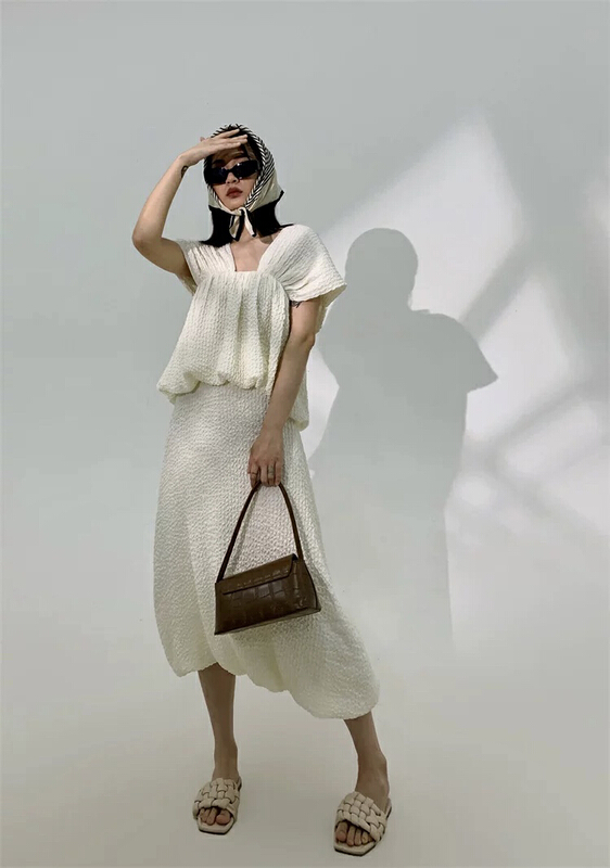 [AC] temperament, texture, fashion and versatile skirt (only selling skirt) 6840-1\jj