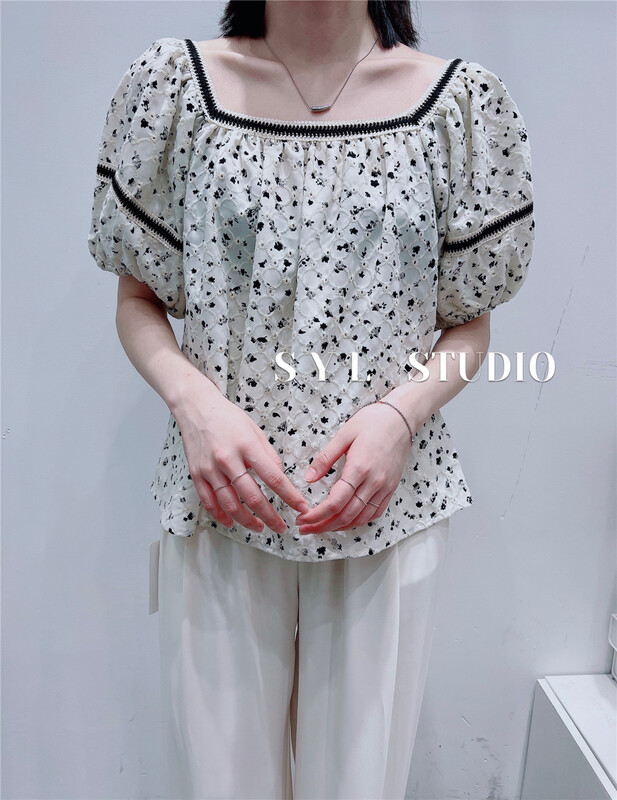 [SYL] square collar floral jacquard shirt (without necklace) 5312\l