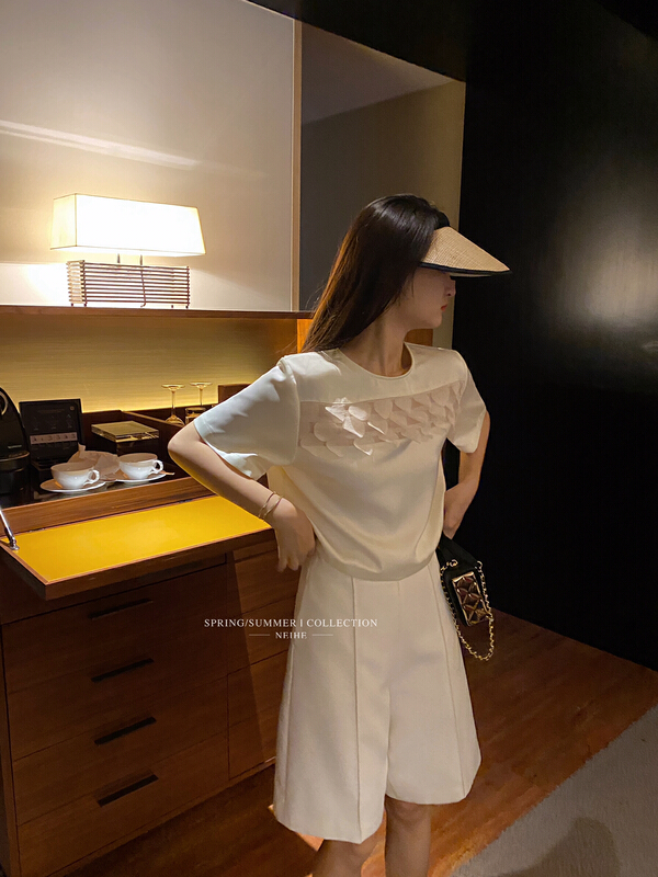 [neihe] solid color design round neck short sleeve T-shirt 11580\zxx