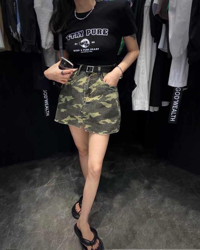 [buyer Yan Xuan - God of wealth] fashion camouflage denim skirt 2013\\cl