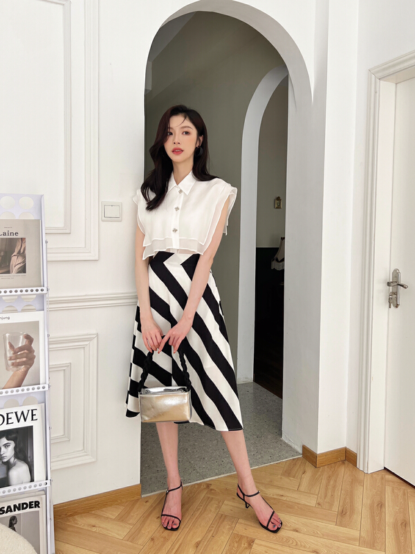 [Hanna inclusive] summer design new striped skirt m3190\xj