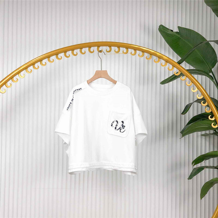 [Dazzi lucky] casual round neck letter shirt v000\jj