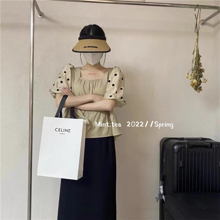 [mint tea] square neck wave point temperament bubble sleeve shirt 2225\zjy