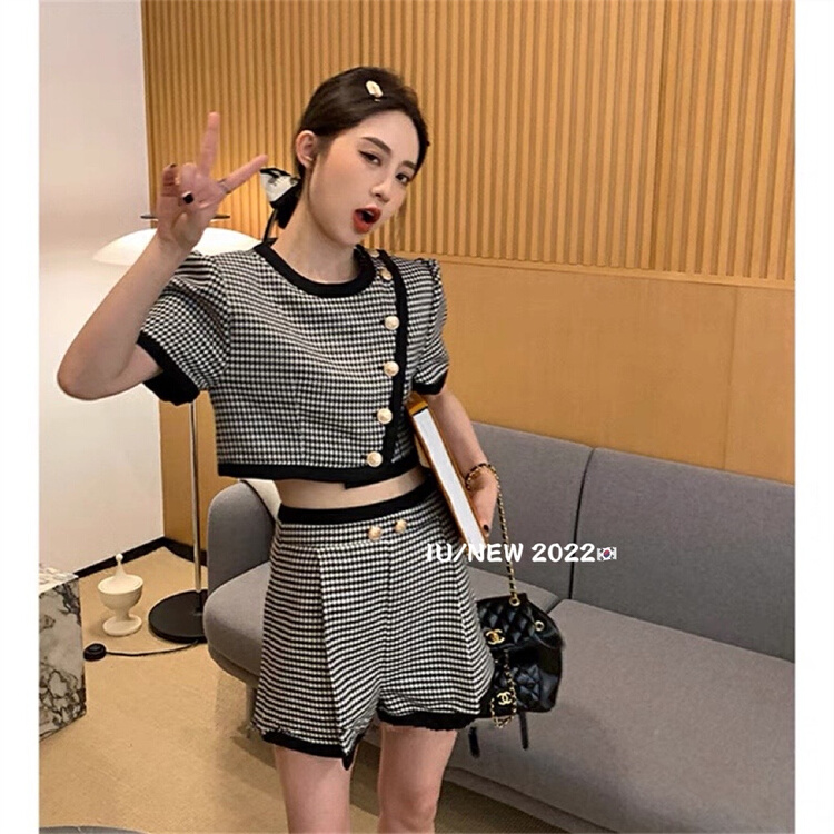 [IU] round neck diagonal button short sleeve shirt + Plaid casual Shorts Set 6913\wpl