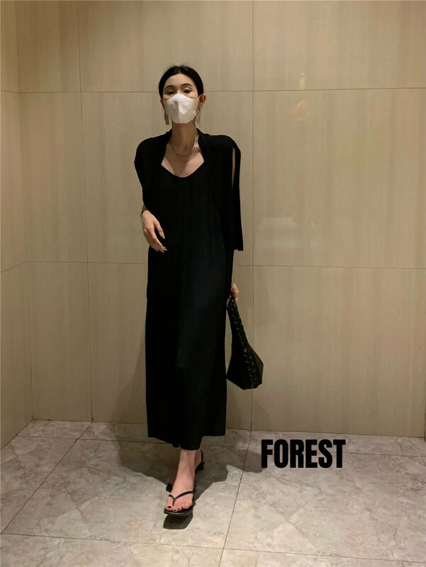 [forest] simple and comfortable knitted cardigan + lady dress set w-8138\l