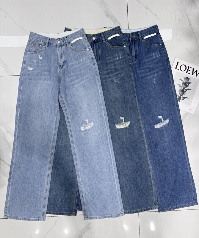 [en Xi'er] foreign style hole breaking wide leg jeans em2599 \l