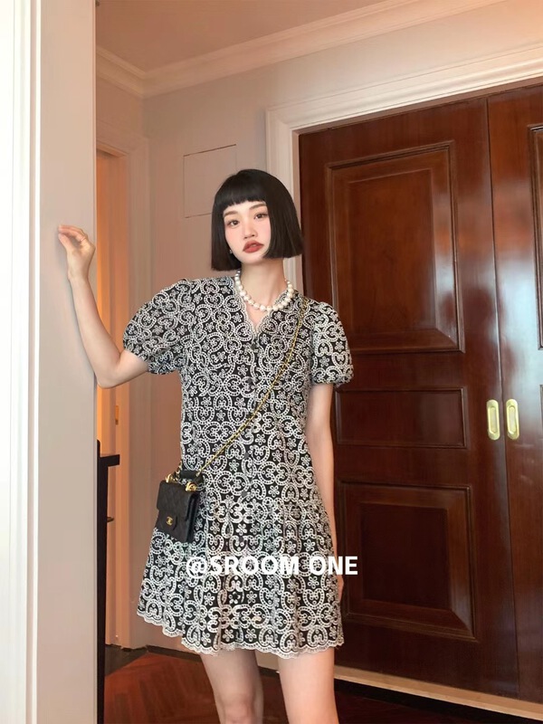 [s.room] V-neck Jacquard Dress 2360\lsl
