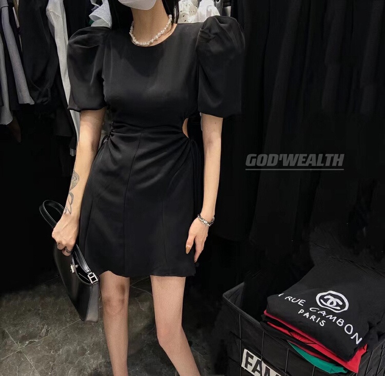 [buyer's strict selection - God of wealth] bubble sleeve retro waist revealing hollow out design dress 1661\cl