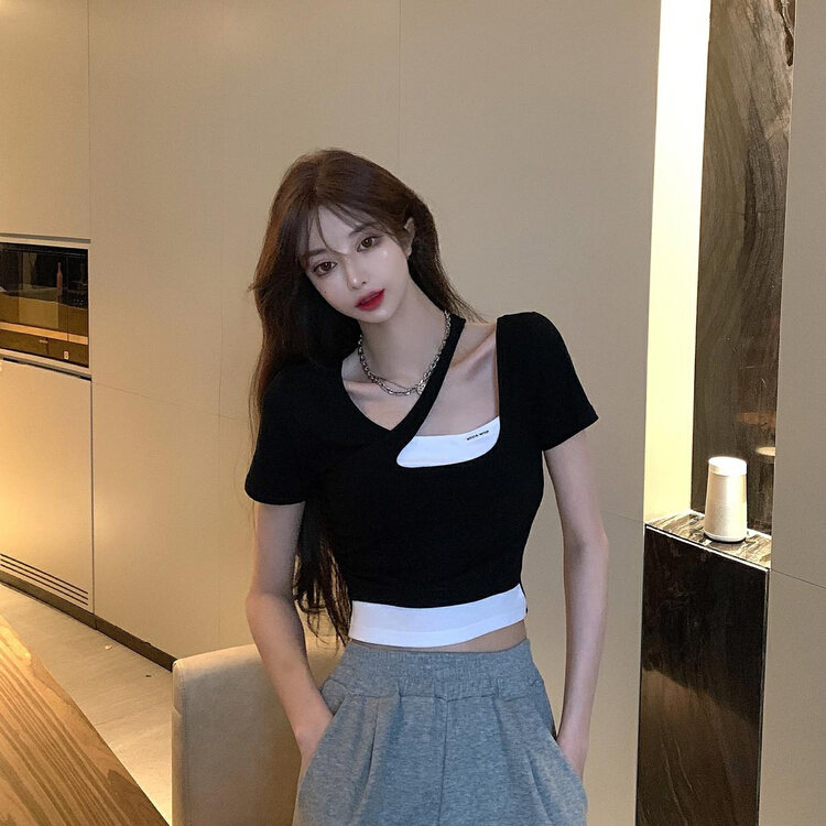 [Fanfan] fashion irregular splicing fake two piece collarbone revealing shirt 5902\jj
