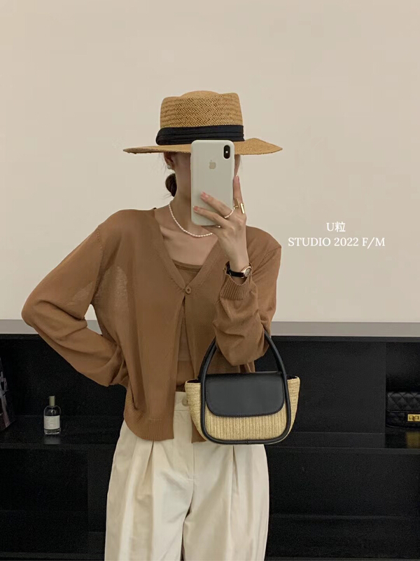 [u-grain] Korean ice silk long sleeved T-shirt + inside strap vest suit 33034\hbx